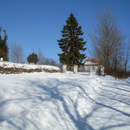 Ubytovanie Na Vcelej Farme Polichno Extérieur photo